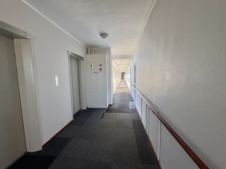 1 Bedroom Property for Sale in Townsend Estate Western Cape